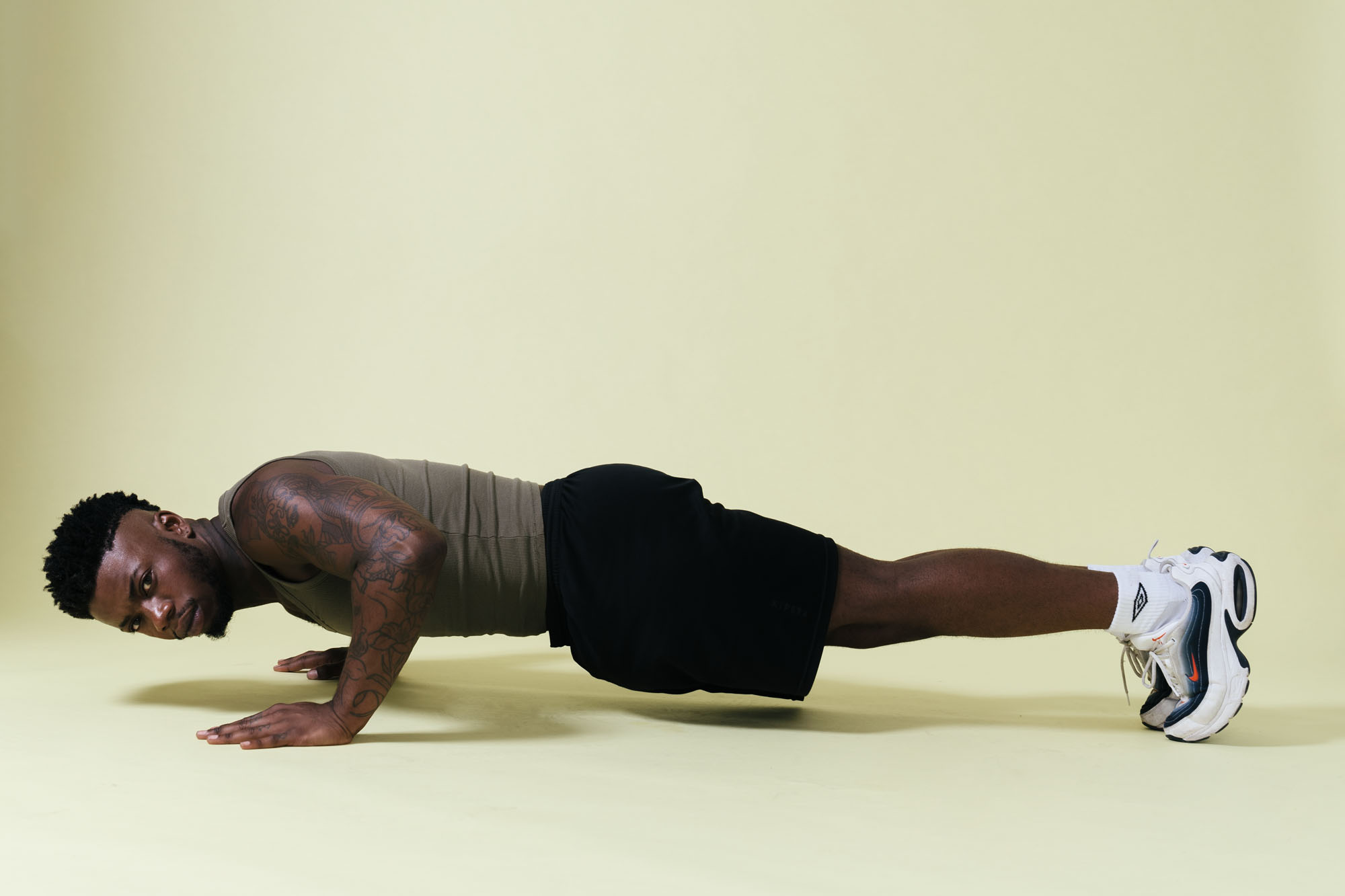 Man doing push-up in sportswear